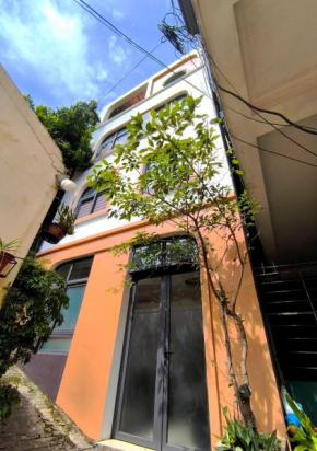 4-floor D's Homestay, Centre, New n BBQ Chill